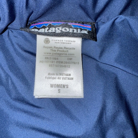 Patagonia Women's Down with it Parka - Navy - Picture 3 of 4